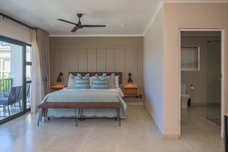 9 Bedroom Property for Sale in Westcliff Western Cape